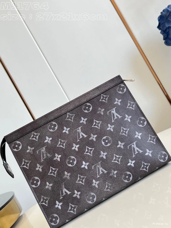 First bag ru VOYAGE-27*21*6CM LOUIS POCHETTE VUITTON 0816